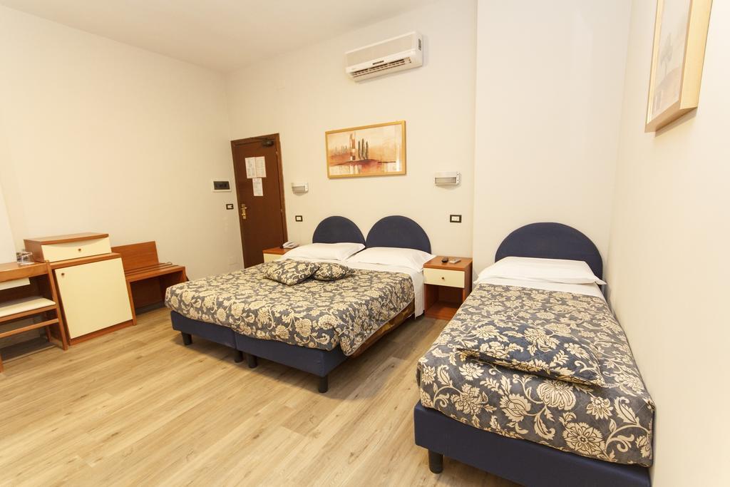 Agrihotel Villa Ambra Сант'Альбино Экстерьер фото